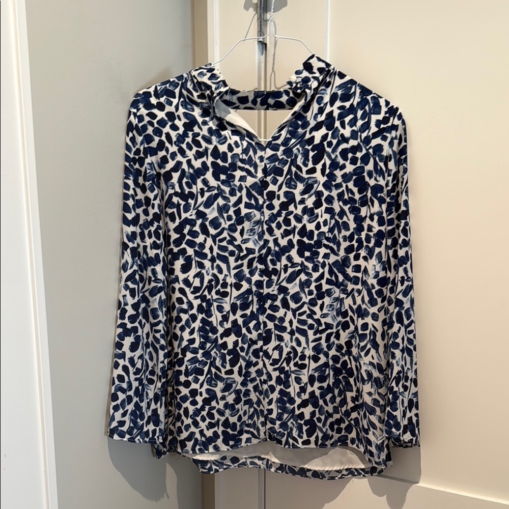 7 Assorted Blouses bundle - Picture 13 of 15